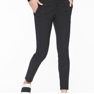 Athleta Wander Stash Skinny Pant- in black